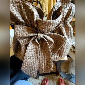 METALLIC BOW HOBO BAG ... SO CUTE!